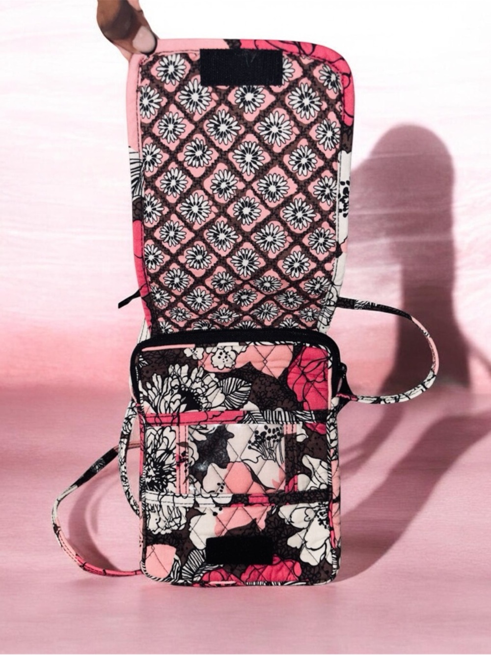 Ver Bradley Pink Floral Quilted Crossbody Bag with Black Accents - Picture 4 of 10